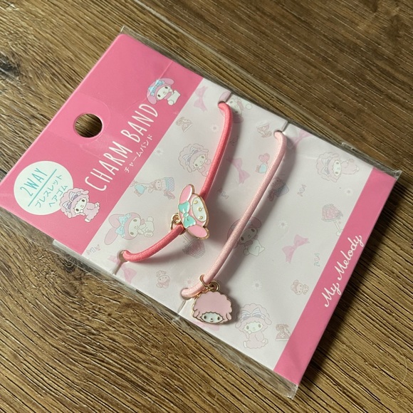 MY MELODY-NWT Fun Beauty Bundle - Picture 4 of 13